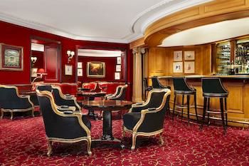 Hotel Lounge