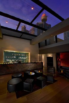 Hotel Lounge
