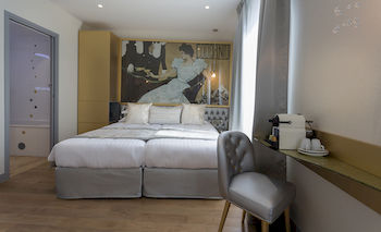 Guestroom