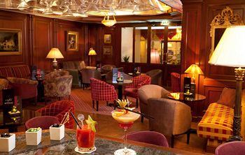 Hotel Lounge