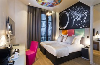Guestroom