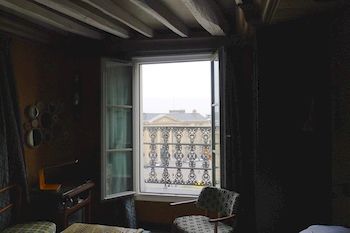 Guestroom View