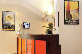 Concierge Desk