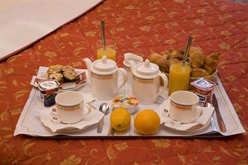 Room Service - Dining