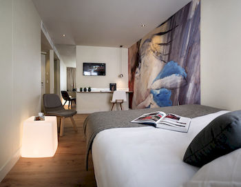 Guestroom