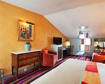 Guestroom