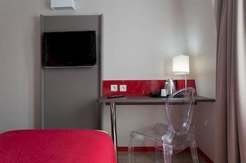 In-Room Business Center