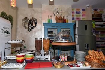 Snack Bar