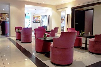 Hotel Lounge