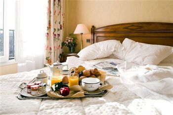Room Service - Dining