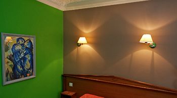 Guestroom