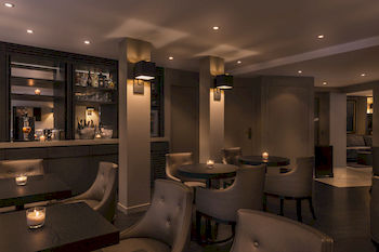Hotel Lounge
