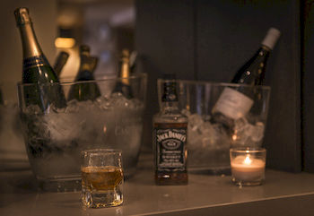 Hotel Lounge