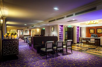 Executive Lounge