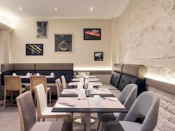 Family Dining