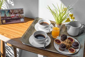 Room Service - Dining