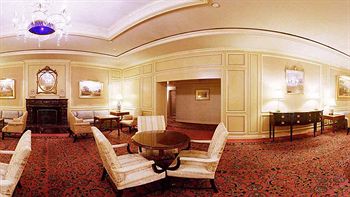 Executive Lounge