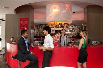 Hotel Bar