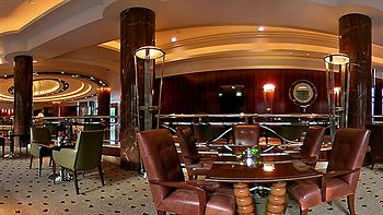 Hotel Lounge