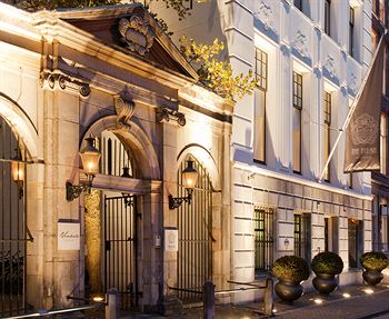 Hotel Entrance