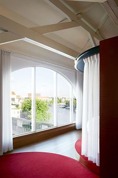 Guestroom View
