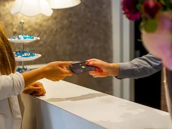 Check-in/Check-out Kiosk