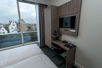 In-Room Business Center