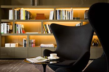 Executive Lounge