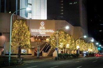 Hotel Front - Evening/Night