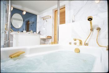 Jetted Tub