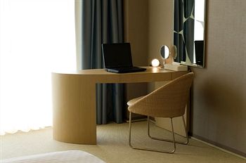 In-Room Business Center