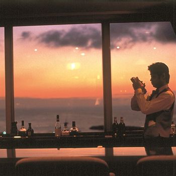 Hotel Bar