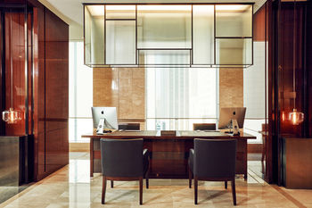 Concierge Desk