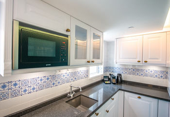 In-Room Kitchen