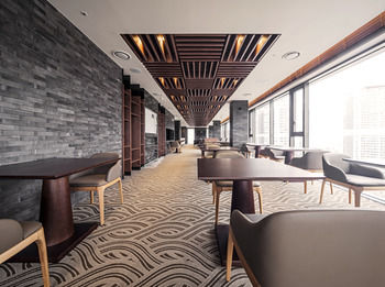 Executive Lounge