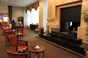 Hotel Lounge