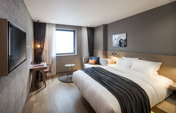 Guestroom