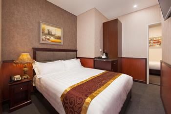 Sydney-Hotel-CBD-Guest-Room