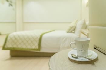 Hotel-Pravo-Hong-Kong-Guest-Room
