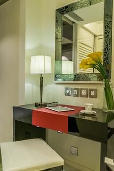 Hotel-Pravo-Hong-Kong-Guest-Room