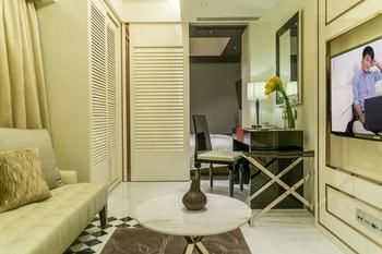 Hotel-Pravo-Hong-Kong-Guest-Room