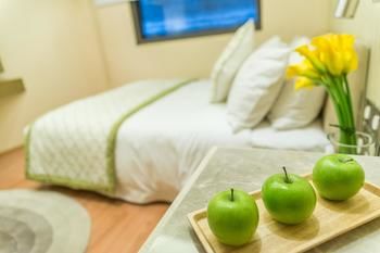 Hotel-Pravo-Hong-Kong-Guest-Room