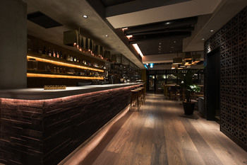 Hotel Lounge