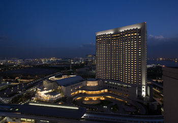 Hotel Front - Evening/Night
