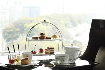 Hotel Lounge
