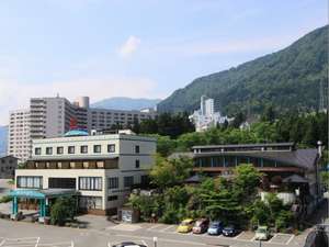 Hatukaishi hot spring Ishiuchi-yungparunas