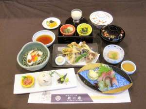 餐食