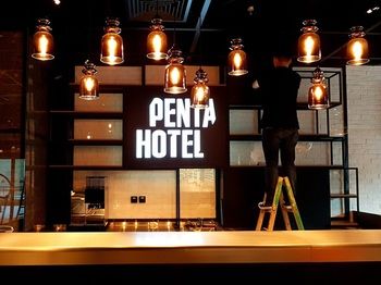 Hotel Bar