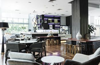 Hotel Lounge