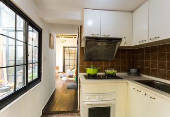 In-Room Kitchenette